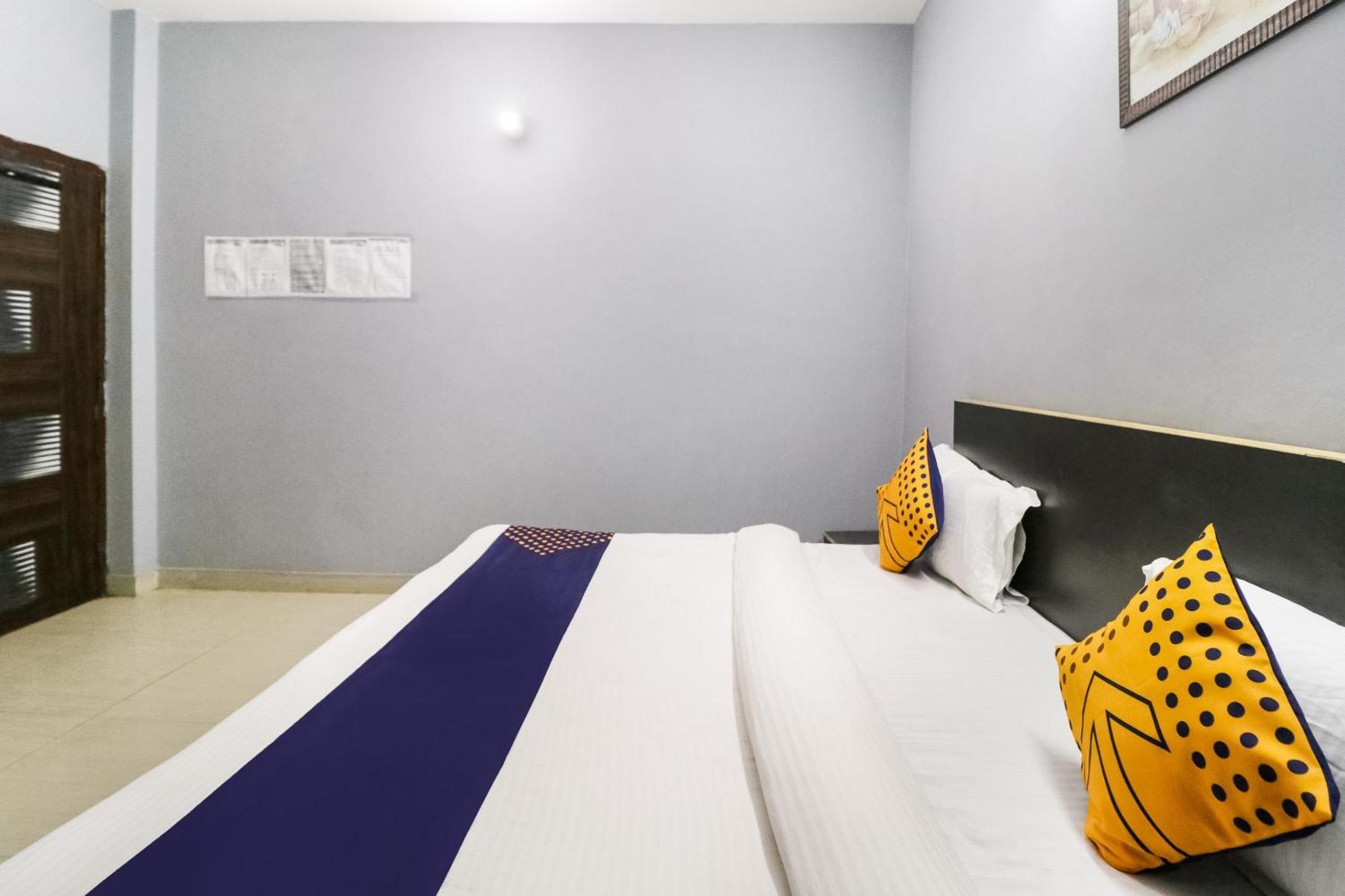 Hotel O Sunrise Guest House Gurgaon Exterior foto